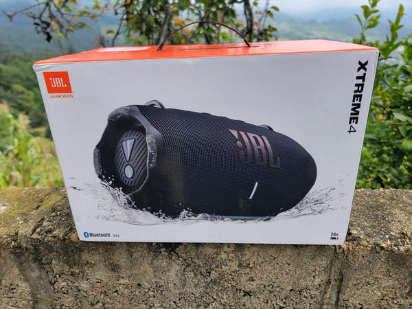 Bocina JBL Xtreme 4 color negro